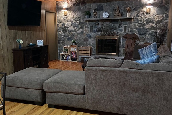 Smart-TV, Kamin, Videospiele