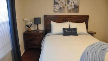 3 soverom, strykejern/-brett, wi-fi (inkludert) og sengetøy