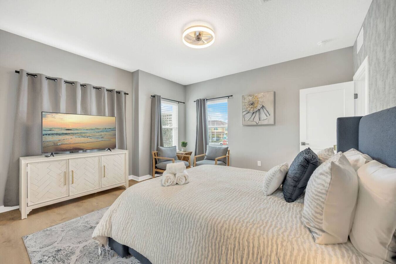 4 habitaciones, tabla de planchar con plancha y wifi gratis 