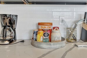 Kaffe og/eller kaffemaskin