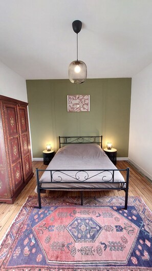 1 bedroom, free WiFi, bed sheets