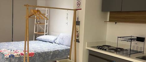 1 soverom, strykejern/-brett og sengetøy