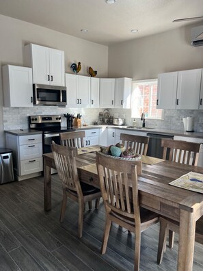 Private kitchen - 2 bedroom/2 bath Home with RV space and Casita (Yuma)
