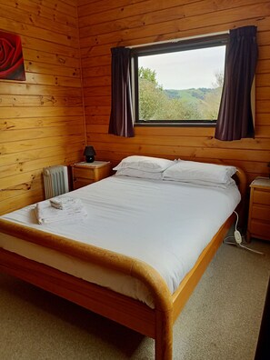 3 slaapkamers, een kluis op de kamer, een strijkplank/strijkijzer