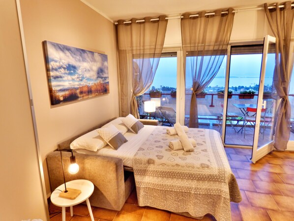 1 Schlafzimmer, Bügeleisen/Bügelbrett, Reisekinderbett, WLAN