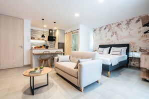 TV - Rose Sweet Suite (Adeje)