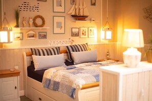 1 soverom, strykejern/-brett, reiseseng for barn og wi-fi