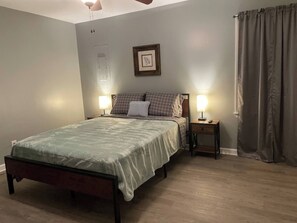 3 quartos, ferros/tábuas de passar roupa, Wi-Fi, roupa de cama