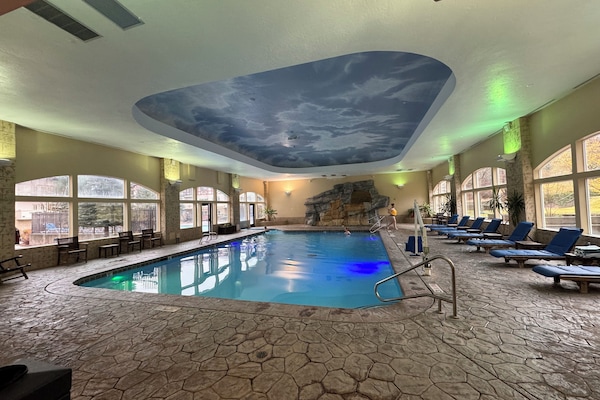 Indoor pool, outdoor pool