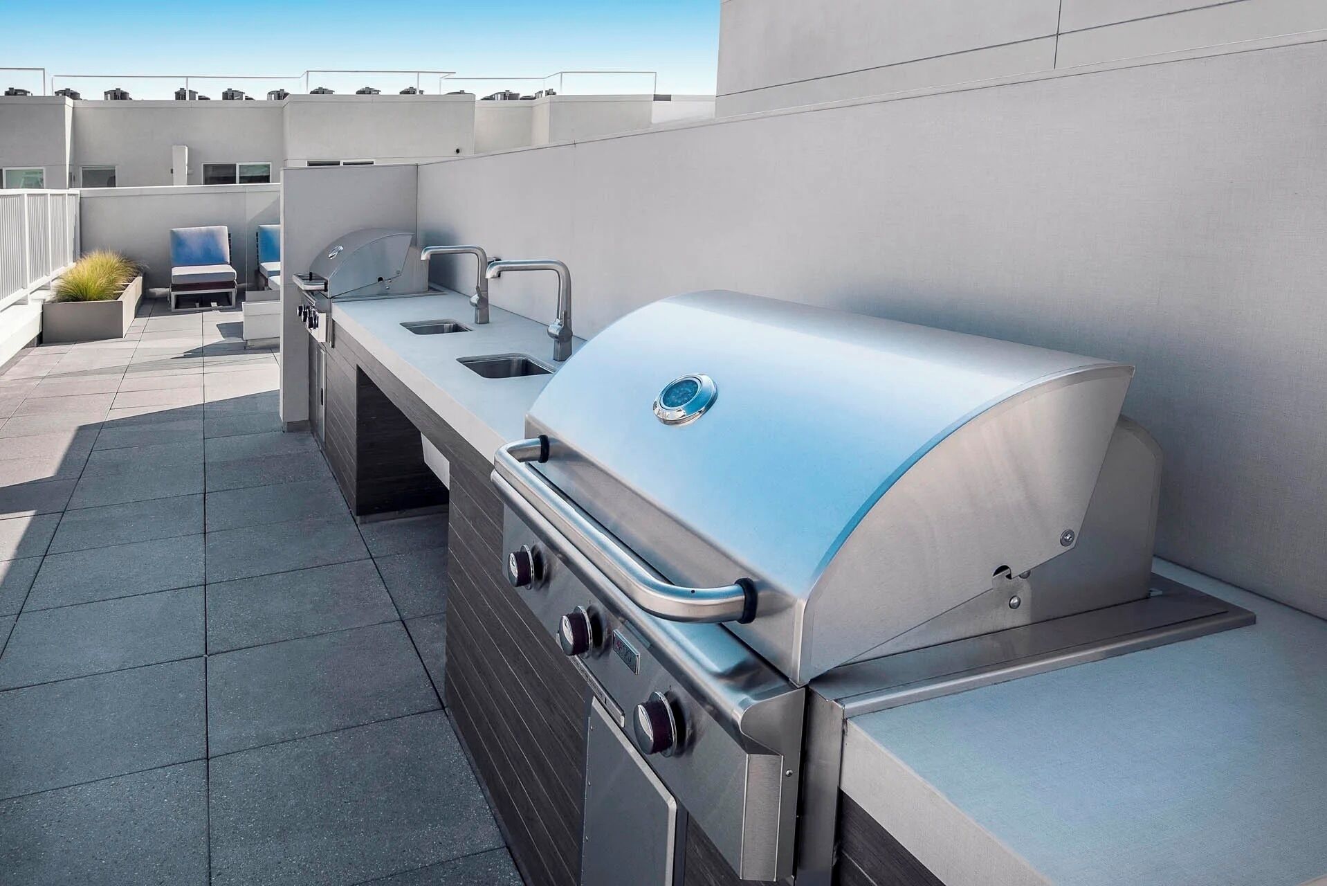 Luxury 1BR Pool, Gym, Rooftop and Prime Location