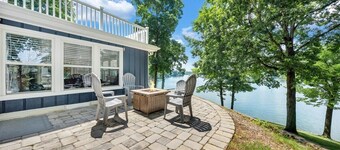 Scenic Point - Private Lakefront Home w/ Dock, Fire pit, outside shower & Hot tub