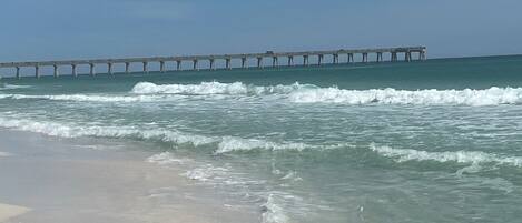 Chaise longue, serviettes de plage