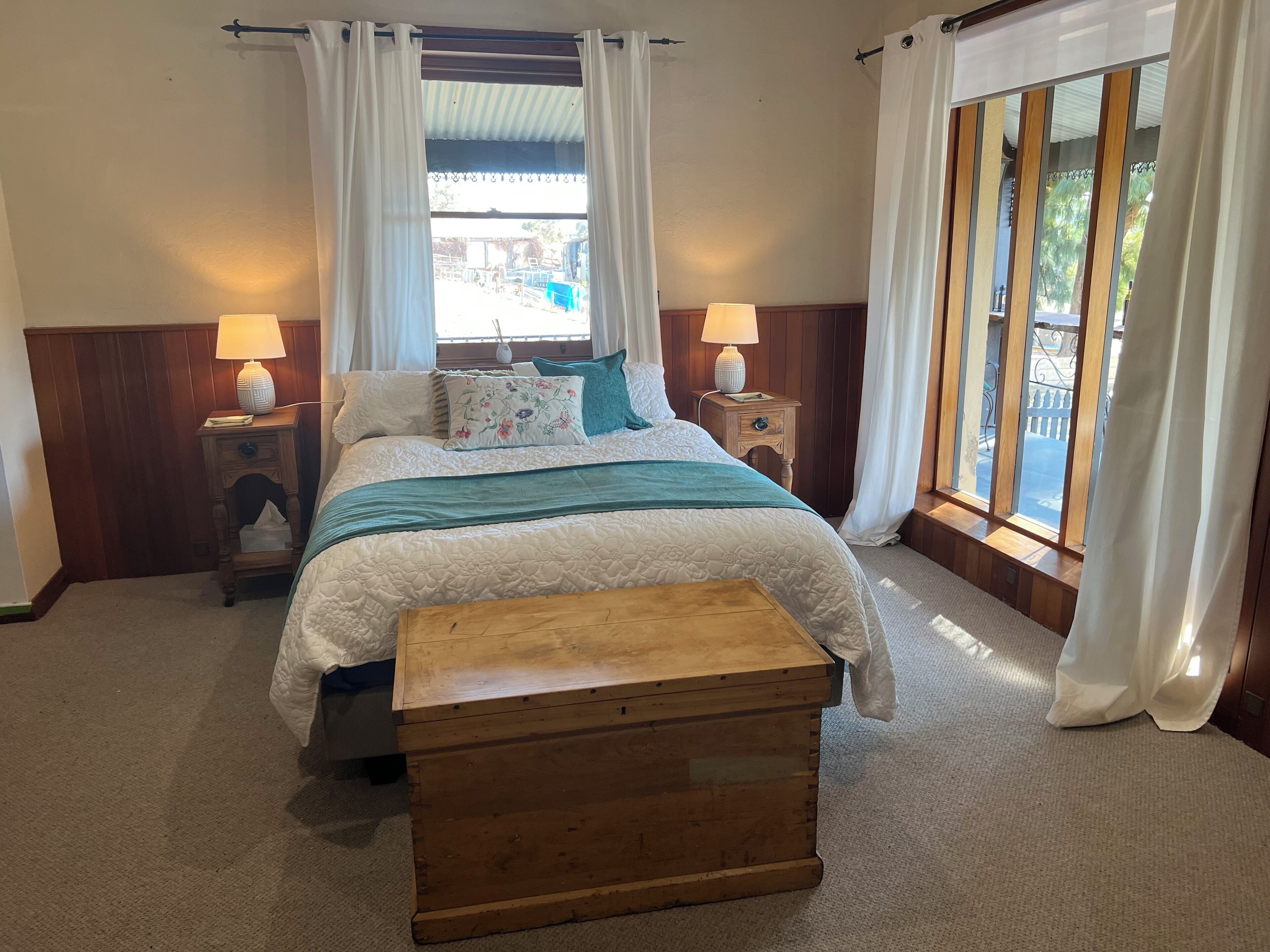 3 多间卧室、办公桌、熨斗/熨衣板、免费 WiFi