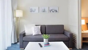 Living area - Gem in the Heart of Mooloolaba @ Landmark Resort (Mooloolaba)