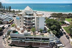 Exterior - Private Getaway on Mooloolaba Beach @ Sandcastles (Mooloolaba)