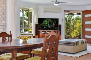 Interior - Peaceful, Pet Friendly Home (Mountain Creek)