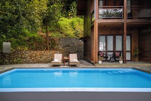 واجهة المنشأة