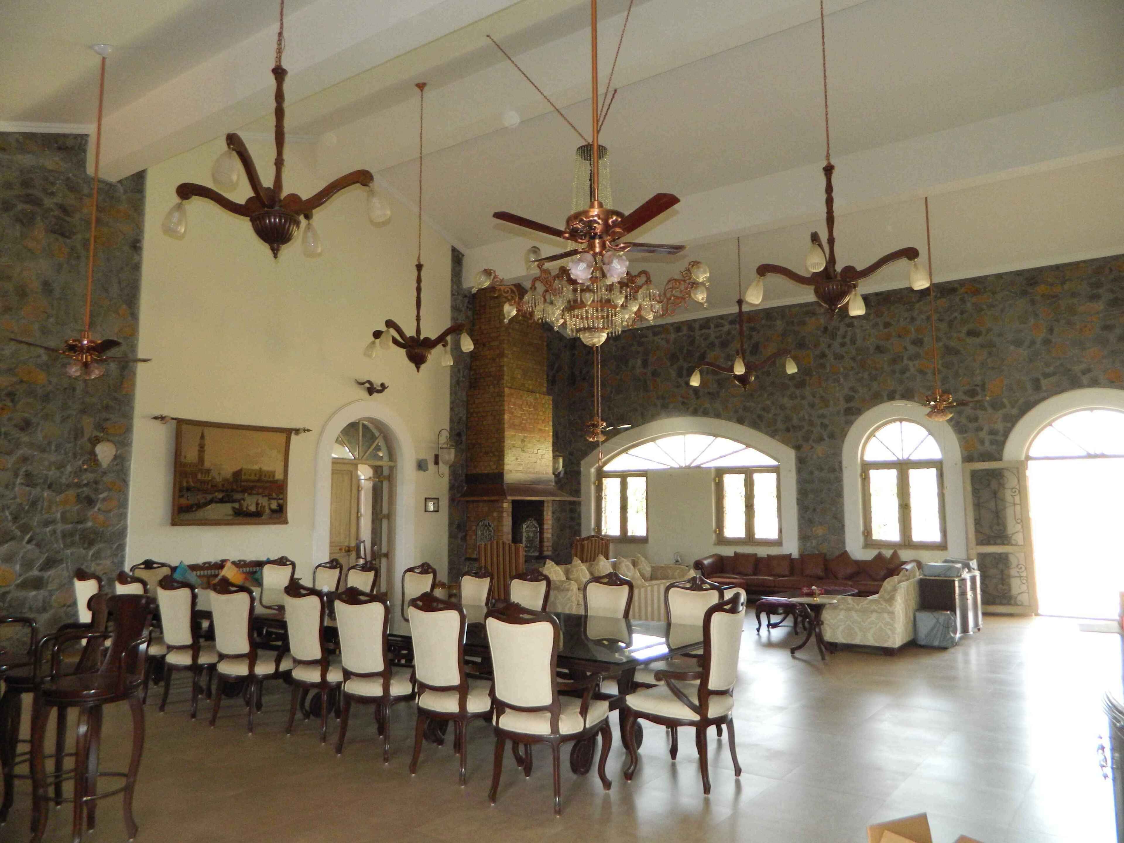 Room, 4 Bedrooms (Patu's Heaven) | Dining room