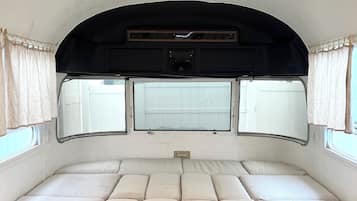 1 chambre, fer et planche à repasser, lit parapluie, Wi-Fi gratuit