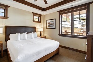 3 habitaciones, caja de seguridad en la habitación y cuna de viaje 