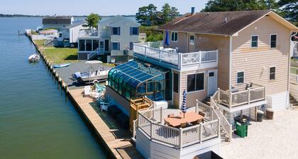 Bayside Bliss | Chincoteague Waterfront w/ Dock, Enclosed Porch Dining, Sunset Views & 4BR Comfort