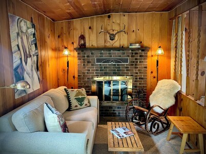 Vintage TATA River Cabin: Arkansas River Cabin