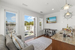 Smart TV - NEW 5br30A-Private Heated Pool-Walk to Beach-Bikes (Seacrest)