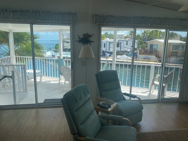 Interior - Mermaid House - Venture Out Lot 089 (Cudjoe Key)
