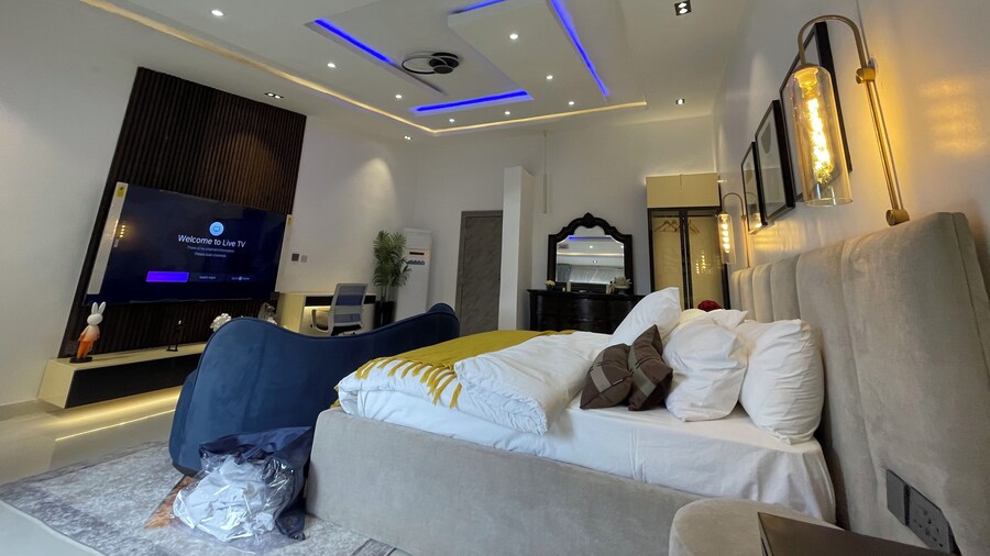 The Addison Hotels and Apartments