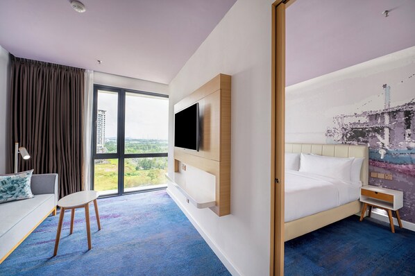 Suite Junior, 1 trĂšs grand lit, vue sur le lac | Vue sur le lac