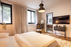 2 bedrooms - Mamad Tel Aviv Paradise Haven (Tel Aviv)