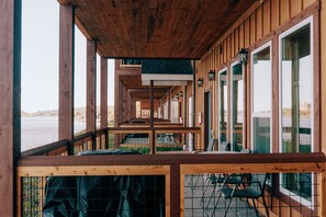 Property grounds - Water Edge Sauna Terrace 15A (Houghton)