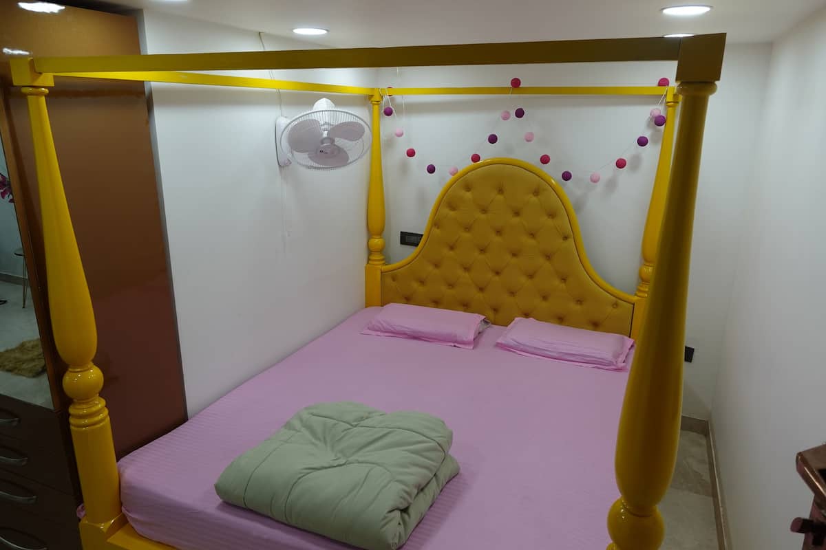 Kamar Eksekutif | Seprai linen