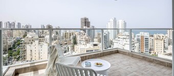 Netanya Seaside High-Rise Apartment by Sea N' Rent
