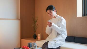 Double Room (Random assignment) | Ropa de cama de alta calidad, escritorio, wifi gratis y ropa de cama