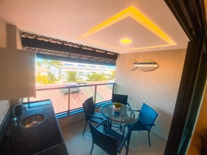 Monolocale comfort, vista mare | Lanai