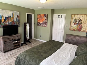 3 bedrooms, WiFi, bed sheets