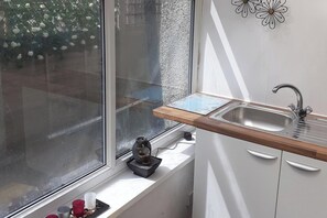 Interior - 2 Bed House - Sleeps 3 - Pets - Parking - Wifi (Blackwood)