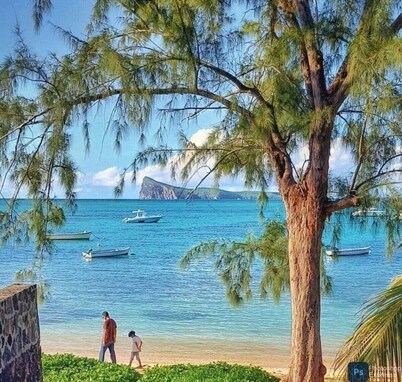 Xanadu Beach 4-Bed Villa, 1-Min Walk to the Beach