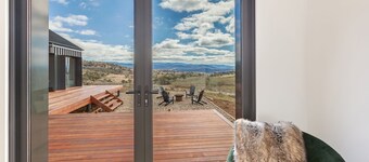 Camber Farmhouse Jindabyne Countryside