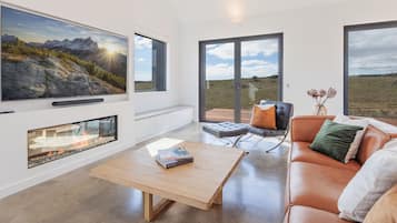 TV connectée, cheminée