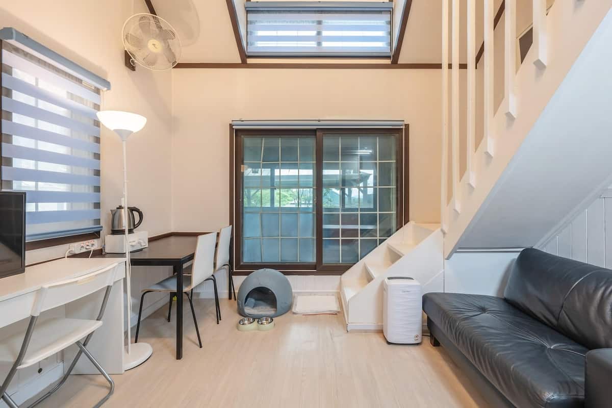 Basic Room, 2 Bedrooms (room3)