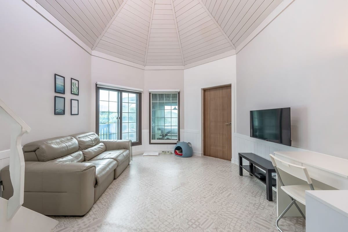 Basic Room, 1 Bedroom (poolvilla room2)