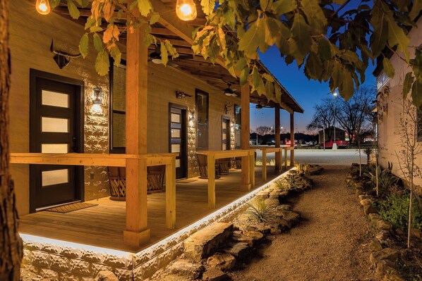 Terrace/patio - Lodge #3 at The Fort (Mason)