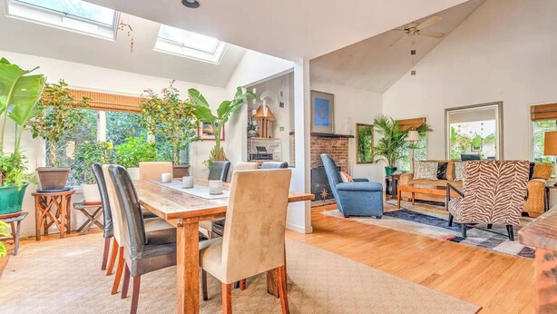 Dining room - Villa Flasses (Southampton)