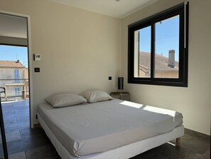 2 bedrooms, free WiFi