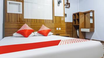 Kahden hengen deluxe-huone | Työpöytä, ilmainen Wi-Fi, vuodevaatteet