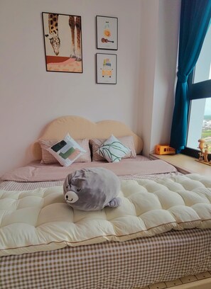 2 bedrooms, WiFi, bed sheets - Family Loft Suite & Olympic Swimming Pool Near Legoland (Iskandar Puteri)