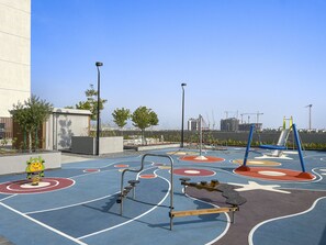 Children’s area - Stunning Studio Apartment in Great Community (Dubai)