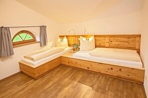 1 bedroom, Internet, bed sheets